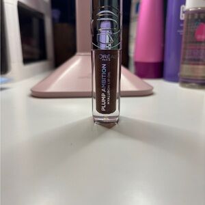L'Oreal Plump Ambition Lip Gloss - Deep Brown